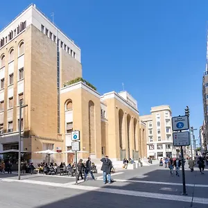 Twelve12 - Universita & Stazione Aparment , Bari Włochy